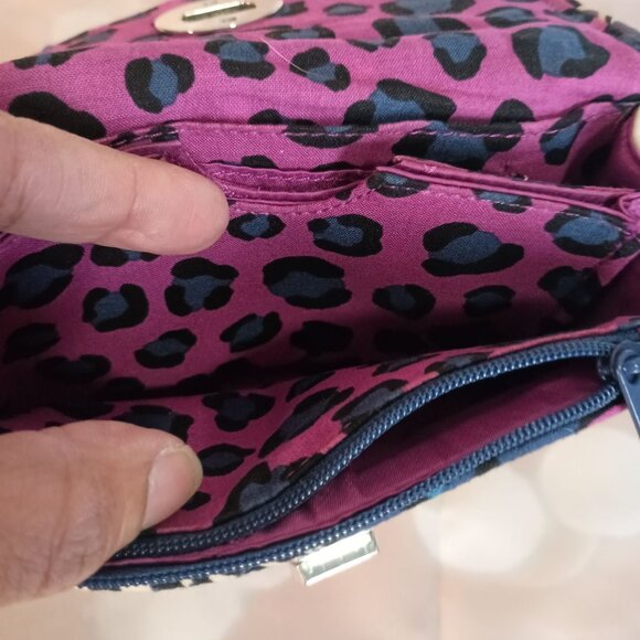 Vera Bradley Wristlet Wallet African Violet Floral Excellent No Strap Clean - Picture 4 of 7